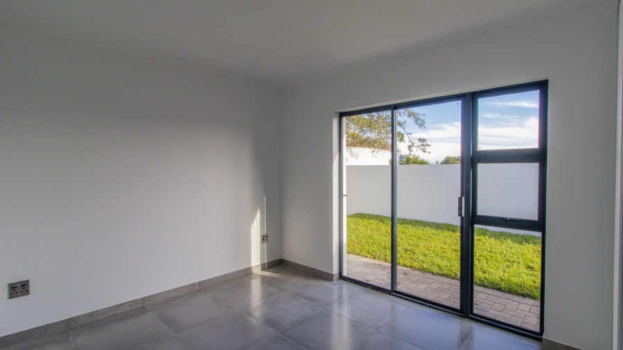 4 Bedroom Property for Sale in Shelley Point Western Cape